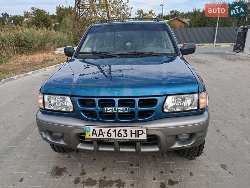 Внедорожник / Кроссовер Isuzu Rodeo 2002 в Киеве