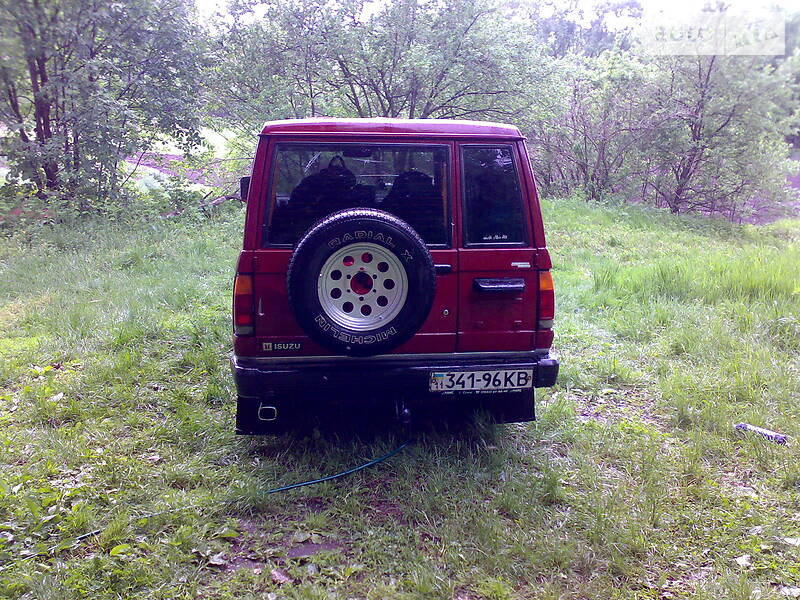 Позашляховик / Кросовер Isuzu Trooper 1986 в Сумах фото 2 Позашляховик / Кросовер Isuzu Trooper 1986 в Сумах