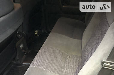 Позашляховик / Кросовер Isuzu Trooper 1997 в 
