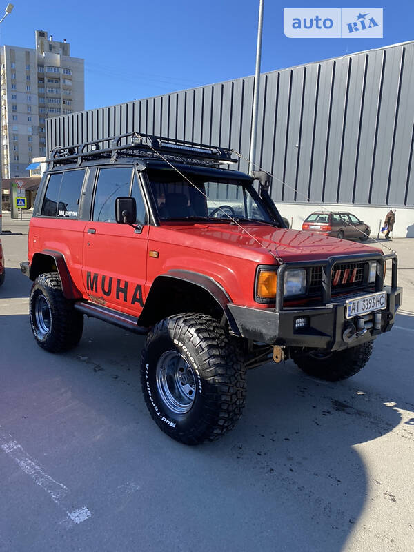 Позашляховик / Кросовер Isuzu Trooper 1990 в Білій Церкві