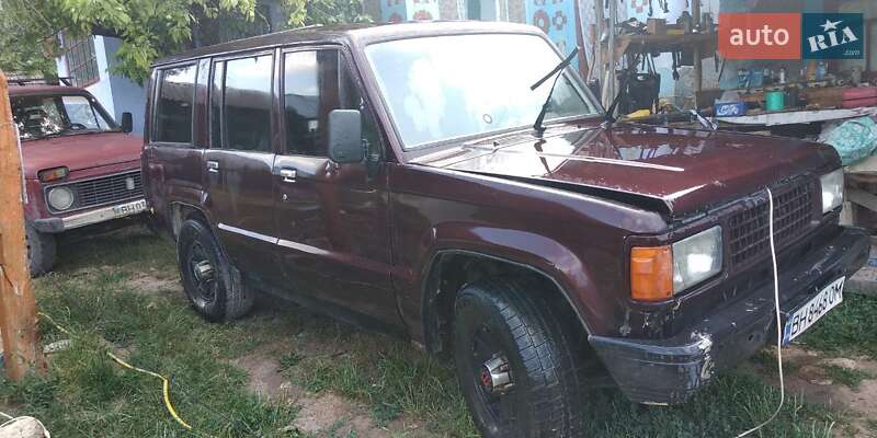 Седан Isuzu Trooper 1990 в Кодыме
