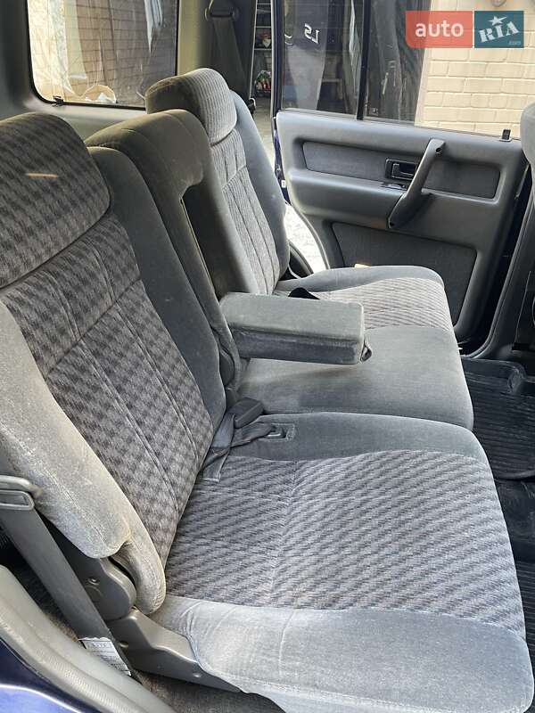 Позашляховик / Кросовер Isuzu Trooper 1996 в Сумах
