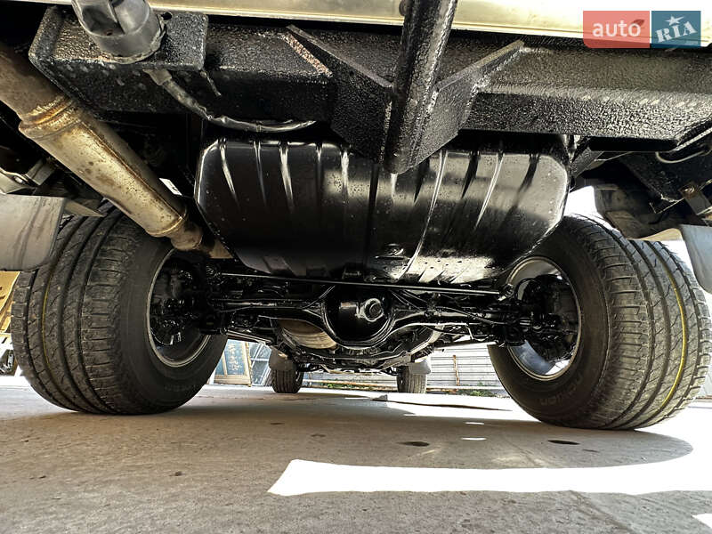 Внедорожник / Кроссовер Isuzu Trooper 2002 в Сумах