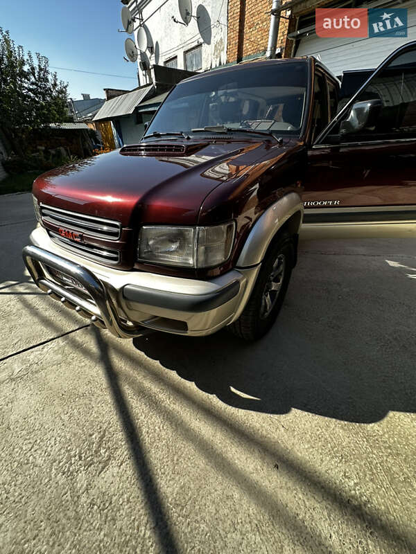 Внедорожник / Кроссовер Isuzu Trooper 2002 в Сумах