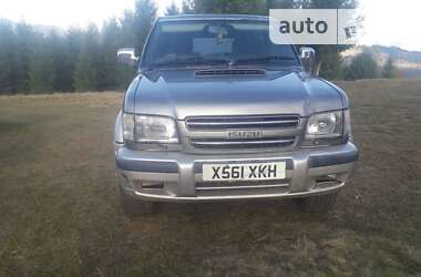 Позашляховик / Кросовер Isuzu Trooper 2001 в Путилі