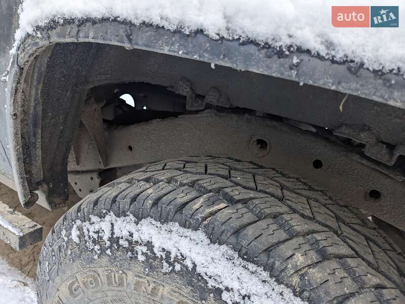 Внедорожник / Кроссовер Isuzu Trooper 1988 в Ворзеле