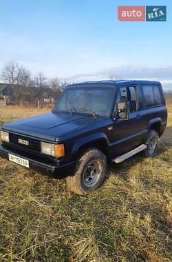 Позашляховик / Кросовер Isuzu Trooper 1987 в Тячеві