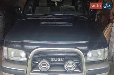 Внедорожник / Кроссовер Isuzu Trooper 2000 в 