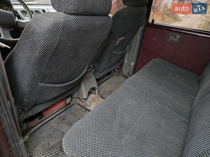 Внедорожник / Кроссовер Isuzu Trooper 1986 в Хмельницком фото 11 Внедорожник / Кроссовер Isuzu Trooper 1986 в Хмельницком