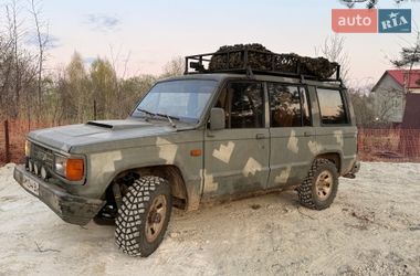 Внедорожник / Кроссовер Isuzu Trooper 1990 в Львове
