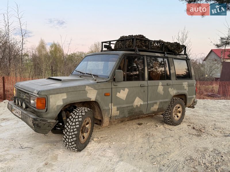 Isuzu Trooper 1990