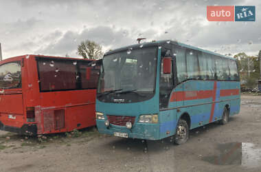 Туристический / Междугородний автобус Isuzu Turquoise 2003 в 