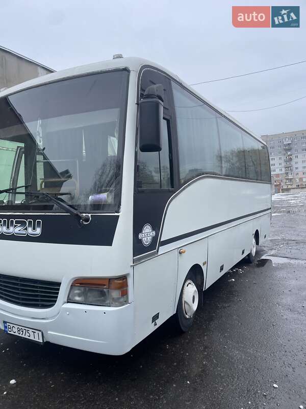 Туристичний / Міжміський автобус Isuzu Turquoise 2004 в Шептицькому