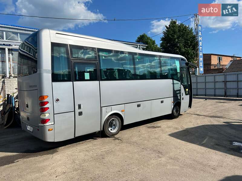 Туристический / Междугородний автобус Isuzu Turquoise 2012 в Харькове