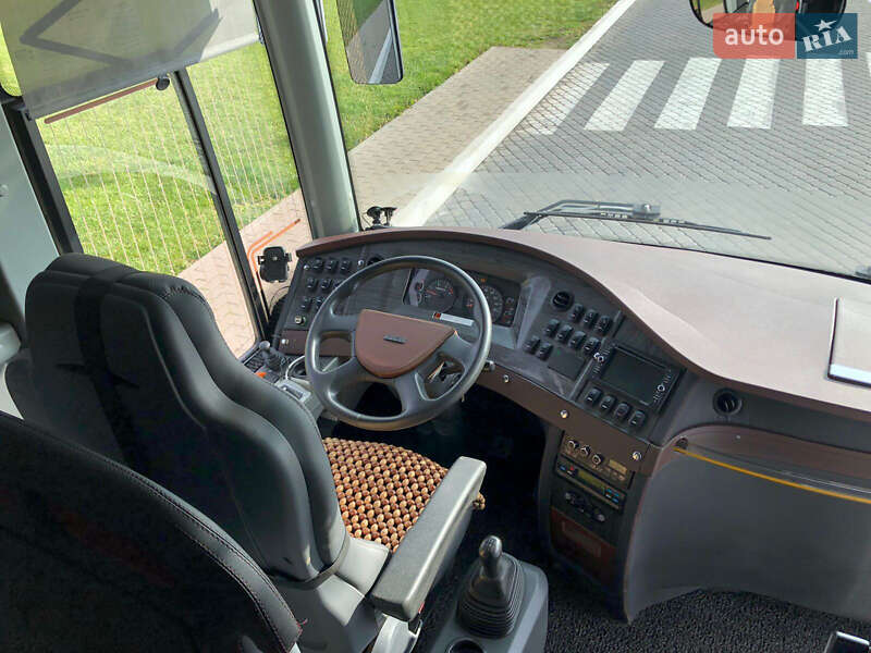 Туристический / Междугородний автобус Isuzu Visigo 2013 в Умани