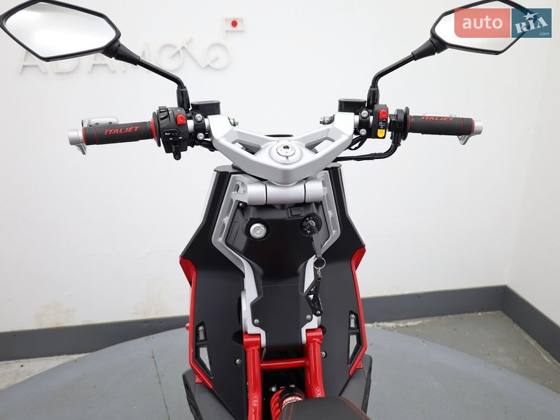 Мотороллер Italjet Dragster 2023 в Гнивани фото 18 Мотороллер Italjet Dragster 2023 в Гнивани