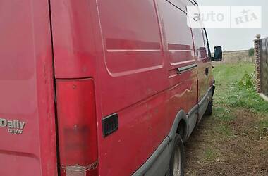 Грузовой фургон Iveco 35C13 2005 в Львове