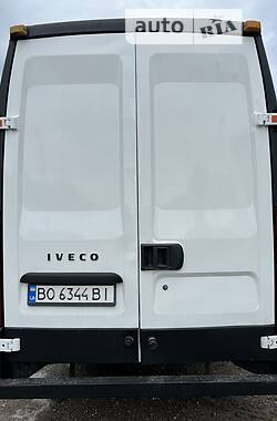  Iveco 35C13 2002 в Кременці