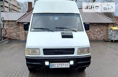 Легковой фургон (до 1,5 т) Iveco 35S13 1994 в Львове