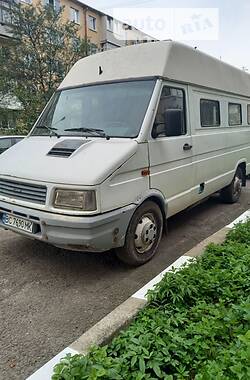 Внедорожник / Кроссовер Iveco 35S13 1993 в Стрые