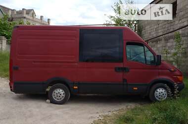 Вантажний фургон Iveco 35S13 2001 в Миколаєві