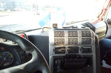 Тягач Iveco  2009 в 