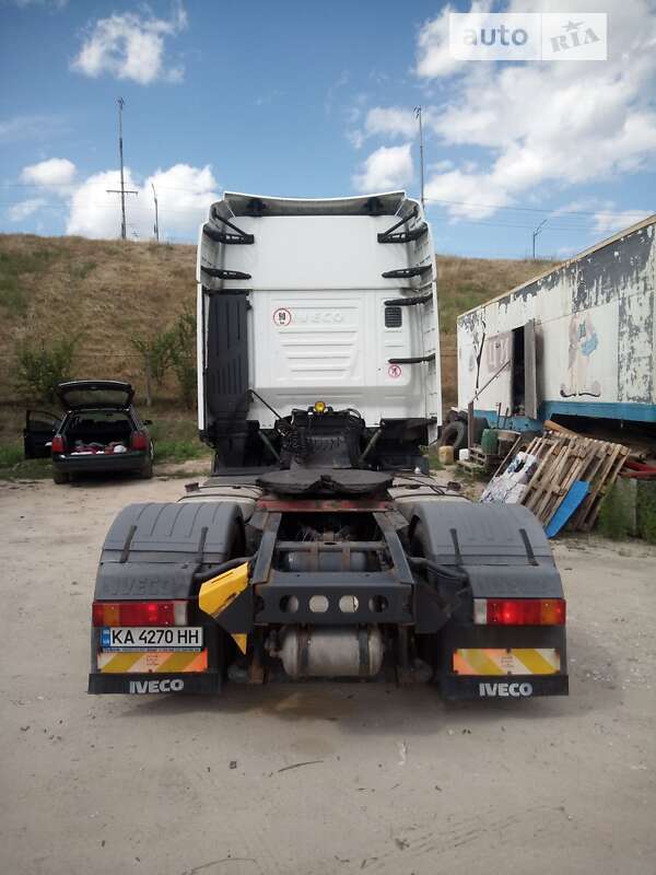 Тягач Iveco 2009 в Києві