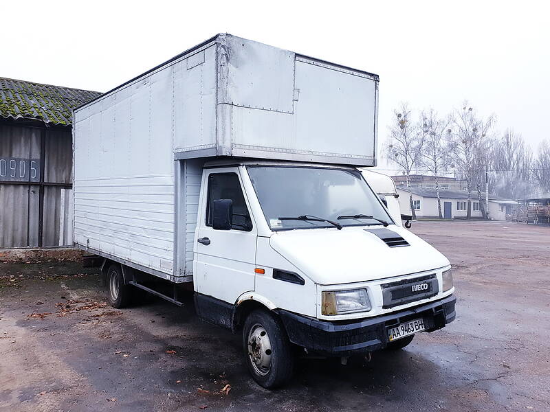 Грузовой фургон Iveco Daily груз. 2000 в Чернигове