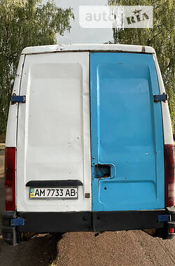 Грузовой фургон Iveco Daily груз. 2004 в Овруче