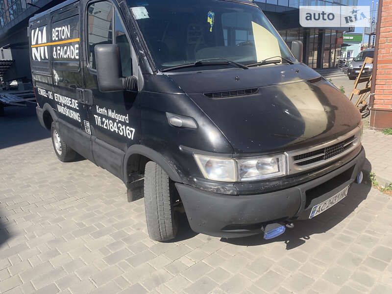 Вантажний фургон Iveco Daily груз. 2006 в Луцьку