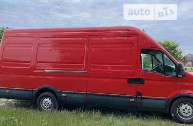 Вантажний фургон Iveco Daily груз. 2014 в Яготині