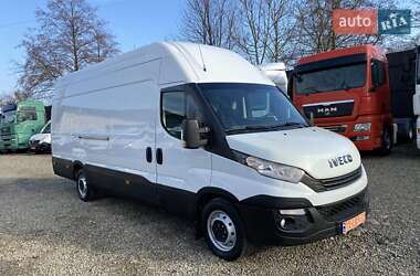 Грузовой фургон Iveco Daily груз. 2017 в Хусте