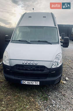 Вантажний фургон Iveco Daily груз. 2012 в Львові