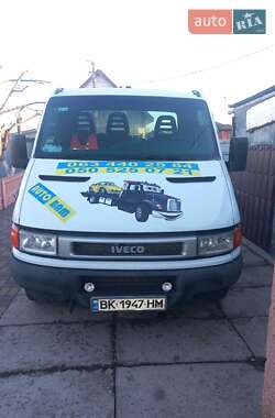 Евакуатор Iveco Daily груз. 2000 в Прилуках