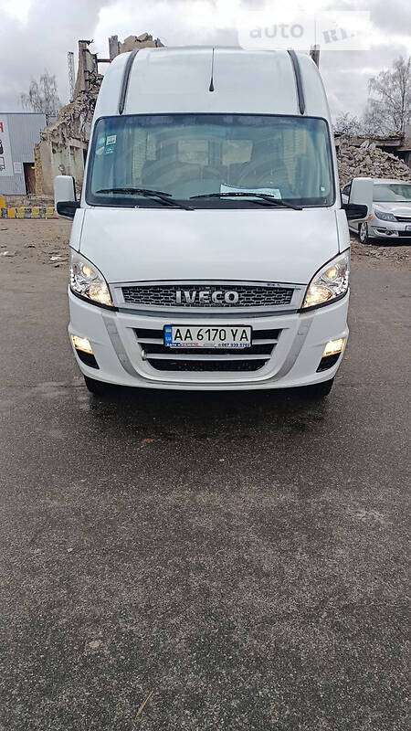 Iveco Daily пасс. 2015