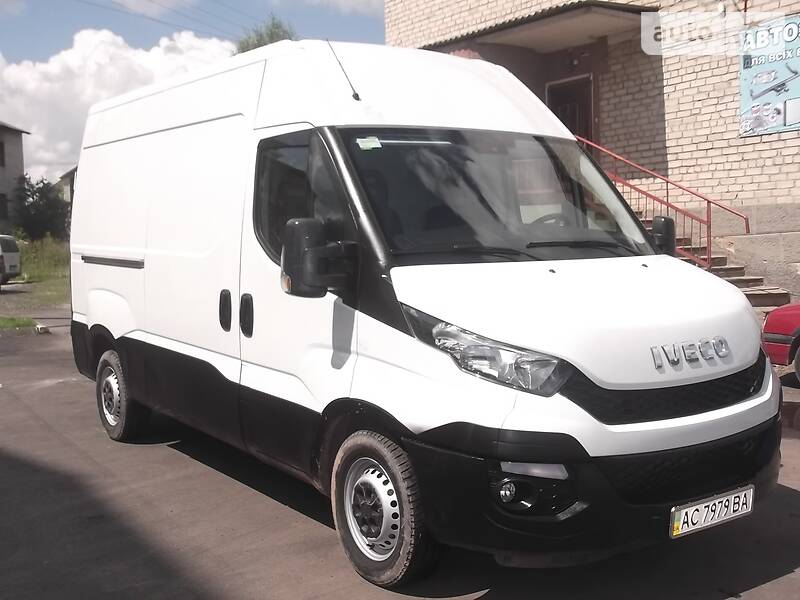 Грузовой фургон Iveco Daily 2016 в 