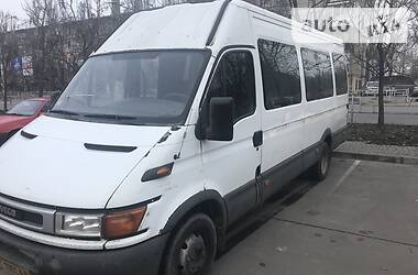 Микроавтобус Iveco Daily 2000 в 