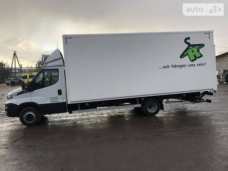 Вантажний фургон Iveco Daily 2016 в 