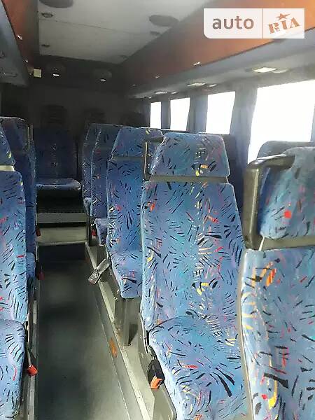 Інші автобуси Iveco Daily 2002 в Хмельницькому