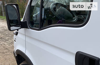 Грузовой фургон Iveco Daily 2006 в 