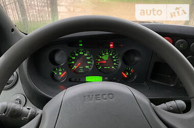 Грузовой фургон Iveco Daily 2006 в 