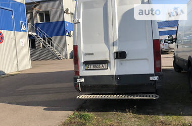 Грузопассажирский фургон Iveco Daily 2003 в 