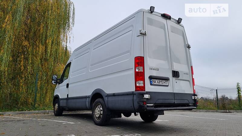 Вантажний фургон Iveco Daily 2012 в Луцьку фото 24 Вантажний фургон Iveco Daily 2012 в Луцьку