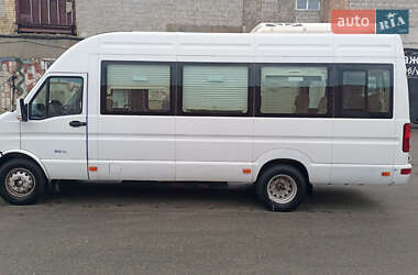 Микроавтобус Iveco Daily 2015 в 