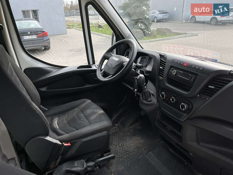 Вантажний фургон Iveco Daily 2016 в Луцьку