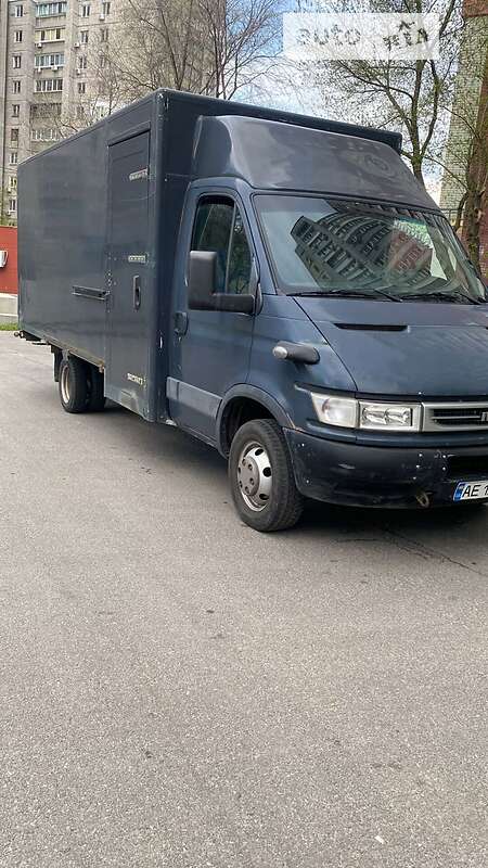 Грузовой фургон Iveco Daily 2005 в Днепре