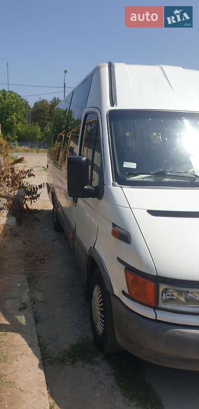 Микроавтобус Iveco Daily 2001 в Черноморске