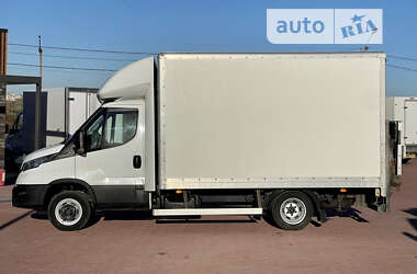 Грузовой фургон Iveco Daily 2019 в 