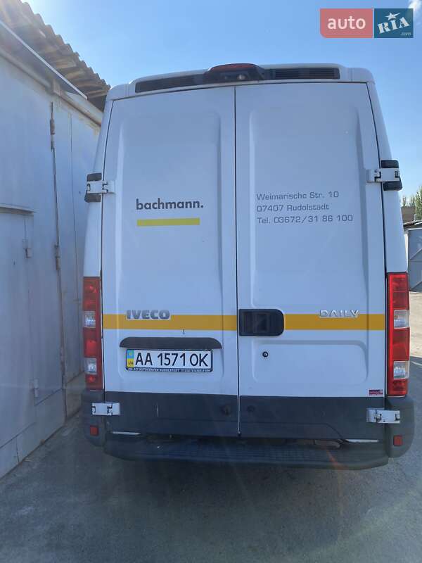 Седан Iveco Daily 2009 в Києві