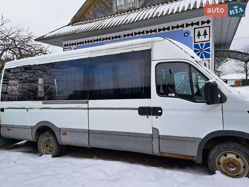 Другие автобусы Iveco Daily 2001 в Косове